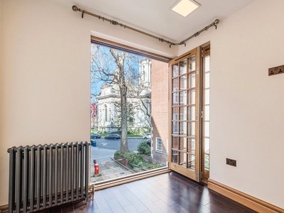 Town house for sale in Romney Street, Westminster SW1P