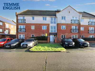 1 Bedroom Apartment For Sale In Laindon, Essex