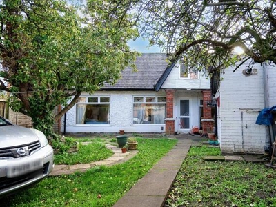 2 Bedroom Bungalow For Sale In Belgrave, Leicester