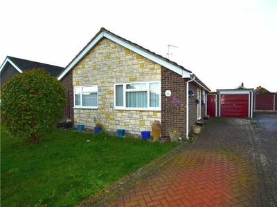 2 Bedroom Bungalow For Sale In Walton On The Naze