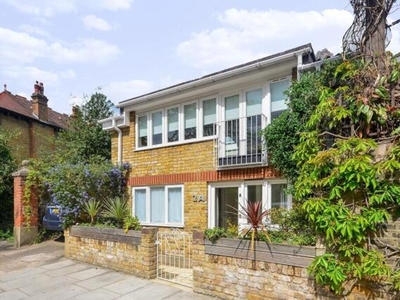 2 Bedroom Detached House For Rent In Kew, Richmond