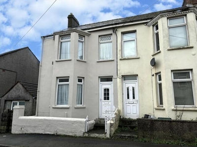 2 Bedroom End Of Terrace House For Sale In Milford Haven, Pembrokeshire