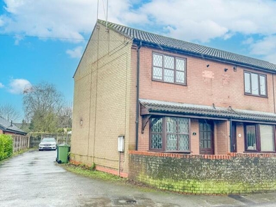 2 Bedroom End Of Terrace House For Sale In Scotter, Lincolnshire