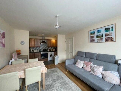2 Bedroom Flat For Sale In Abercynon, Mountain Ash