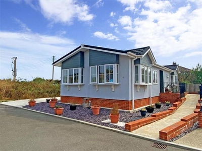 2 Bedroom Park Home For Sale In Willow Tree Farm, Hythe