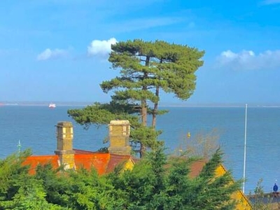 2 Bedroom Retirement Property For Sale In Cowes