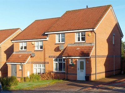 3 bed semi-detached house for sale in Chapelhall