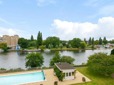 3 Bedroom Apartment For Sale In Kingston Upon Thames