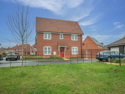 3 Bedroom Semi-detached House For Sale In Alresford, Colchester