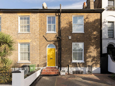 3 Bedroom Semi-detached House For Sale In New Cross
