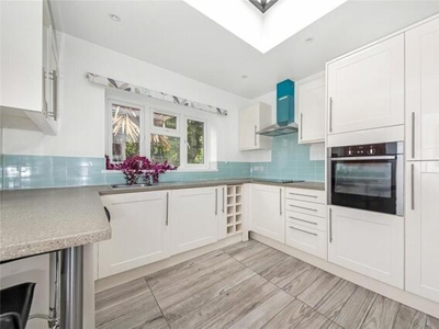 3 Bedroom Semi-detached House For Sale In Plumstead