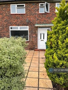 3 Bedroom Terraced House For Rent In Merstham, Redhill