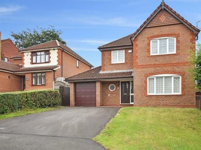 4 Bedroom Detached House For Sale In Box Lane
