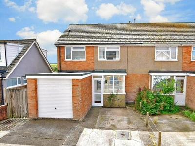 4 Bedroom Semi-detached House For Sale In Dymchurch