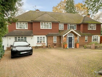 6 Bedroom Detached House For Sale In Camberley