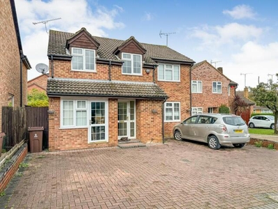 6 Bedroom Detached House For Sale In Woodley, Reading