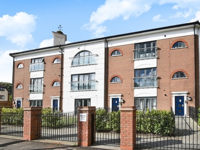 Flat to rent - Masons Hill, Bromley, BR2