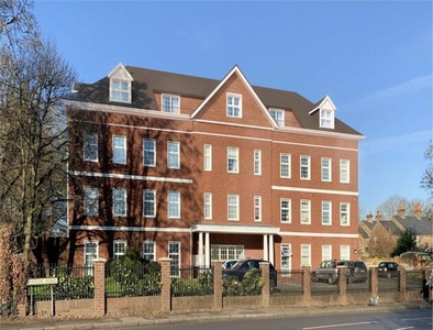 1 Bedroom Apartment For Sale In Loudwater, High Wycombe