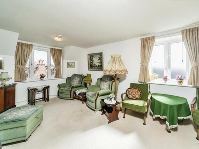 2 Bedroom Apartment For Sale In Caversham