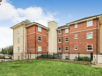 2 Bedroom Apartment For Sale In Sopwith Drive, Farnborough
