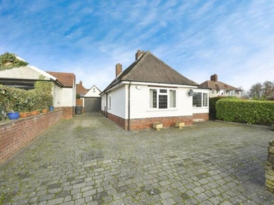 2 Bedroom Bungalow For Sale In Chesterfield, Derbyshire