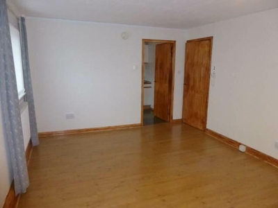 2 Bedroom Flat For Rent In Seaton