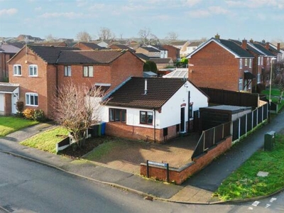 2 Bedroom Semi-detached Bungalow For Sale In Walton, Chesterfield