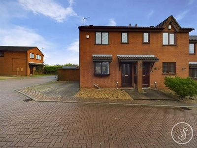 2 Bedroom Town House For Sale In Oulton