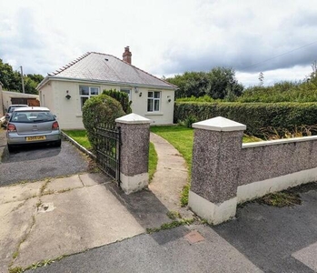 3 Bedroom Detached Bungalow For Sale In Kidwelly