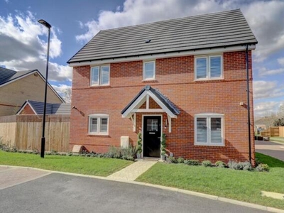 3 Bedroom Detached House For Sale In Longwick, Princes Risborough