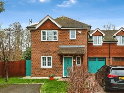 3 Bedroom Detached House For Sale In Portsmouth