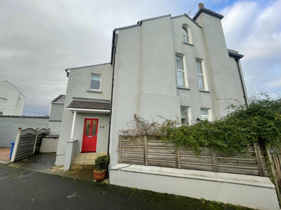 3 Bedroom End Of Terrace House For Sale In Fairfield Avenue