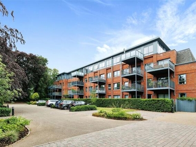 3 Bedroom Flat For Sale In Manchester, Greater Manchester
