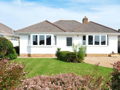 4 Bedroom Bungalow For Sale In New Milton, Hampshire