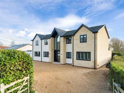 4 Bedroom Detached House For Sale In Clevedon, North Somerset