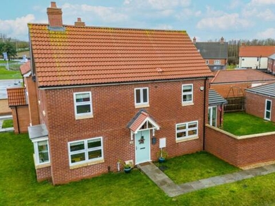 4 Bedroom Detached House For Sale In New Waltham, N E Lincolnshire