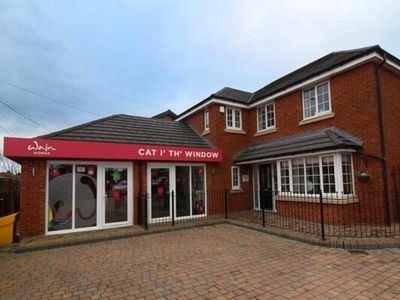 4 Bedroom Detached House For Sale In Standish
