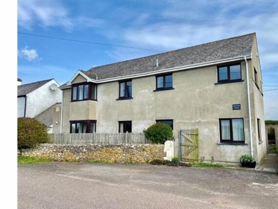 4 Bedroom Link Detached House For Sale In Pembroke, Pembrokeshire