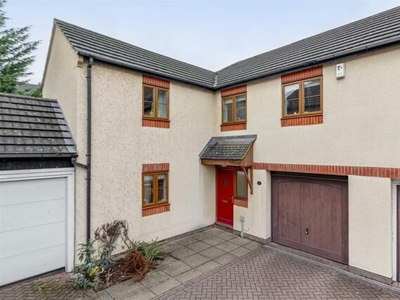 4 Bedroom Mews Property For Sale In Pool In Wharfedale
