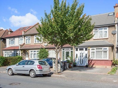 4 Bedroom Terraced House For Rent In Thornton Heath