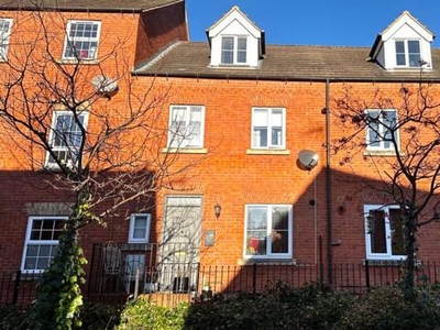 4 Bedroom Town House For Sale In Lincoln, Lincolnshire