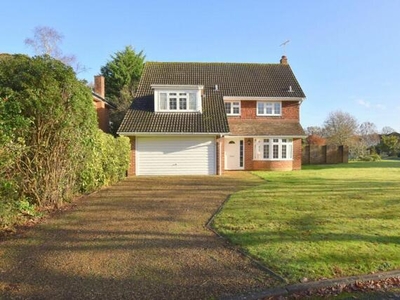 5 Bedroom Detached House For Sale In East Horsley
