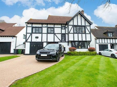 5 Bedroom Detached House For Sale In Petts Wood East
