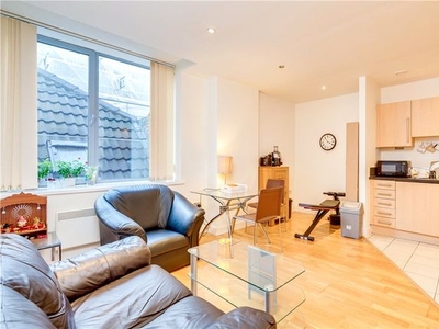 Flat for sale in Peter Lane, York, North Yorkshire YO1