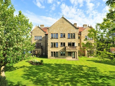 Flat for sale in Slingsby Court, Cavendish Avenue, Harrogate HG2