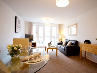 Flat to rent in Fitzgerald Place, Cambridge CB4
