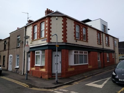 Property to rent in Western Street, Sandfields, Swansea SA1