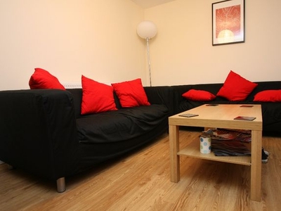 Shared accommodation to rent in 5A Miskin Street, Cathays, Cardiff CF24
