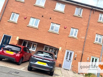Terraced house for sale in Linthorpe Avenue, Seaham SR7