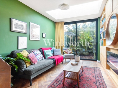 Warham Road, Harringay Ladder, N4 2 bedroom flat/apartment in Harringay Ladder